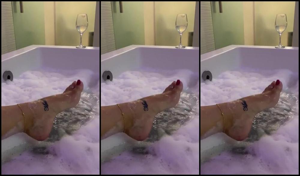 Goddess Tricia Nicknamed Goddesstricia 02 19 2025 Onlyfans Video Pezinhos Molhados