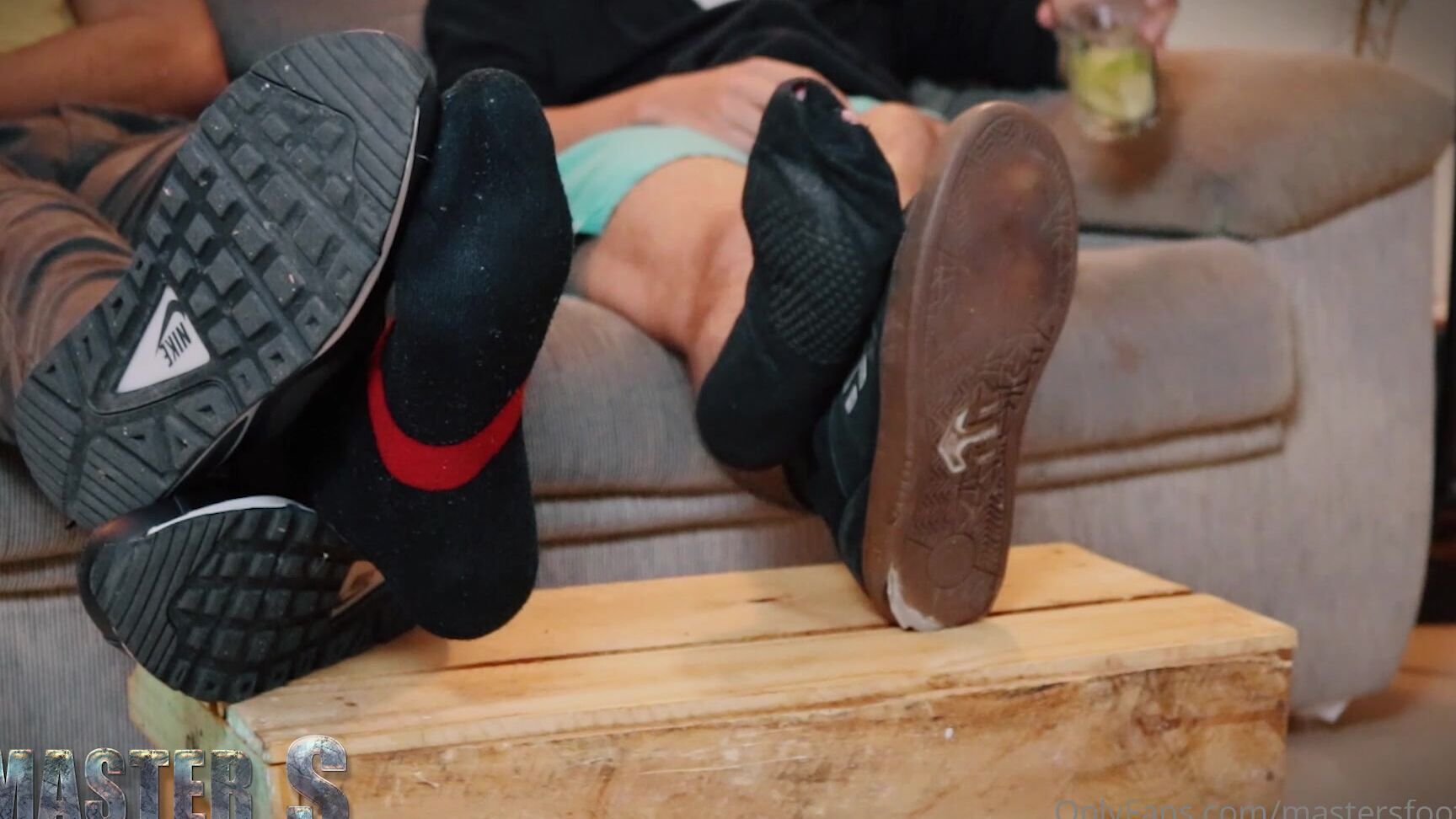 Brfootmodel 1255303878 11 14 2020 My Foot Bro Come Back