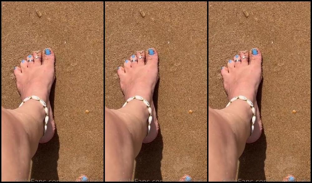 Solesmad Fetish Queen Aka Solesmadvip Onlyfans Some Videos From The Beach I Love To Walk And Feel The Sand On My Soles We Go For A Walk Togethe 1