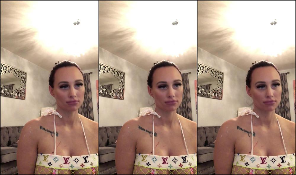 moneybirdette-18-12-2019-106951936-cam-soda-from-tonight-part-one-part-two-i-m-selling-because-i-sat-on-the-camera-naked-a