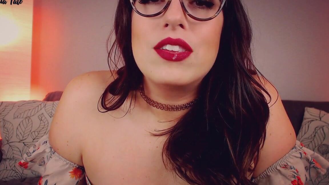 Lip Fetish, Lipstick Fetish, MILF, Mouth Fetish, Spit Fetish talia tate sensual spit play ManyVids