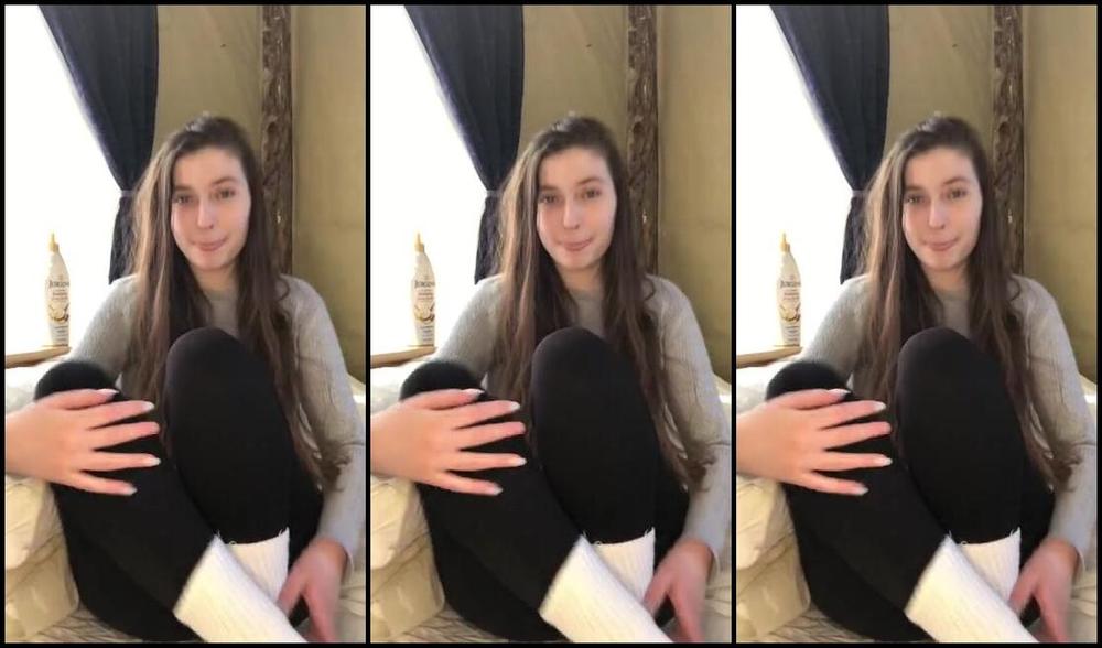 Delilah Nicknamed Footiesfeets Onlyfans Sock Strip