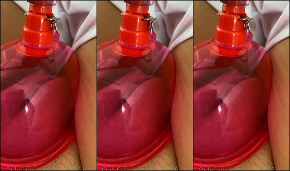 Missmeforever Taking Care Of A Few Requests I Have Had From You Guys More Pussy Pumps And Spanks A