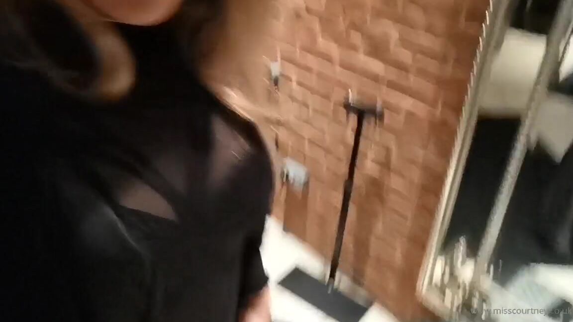 Misscourtneym Onlyfans Good Morning Everyone23P