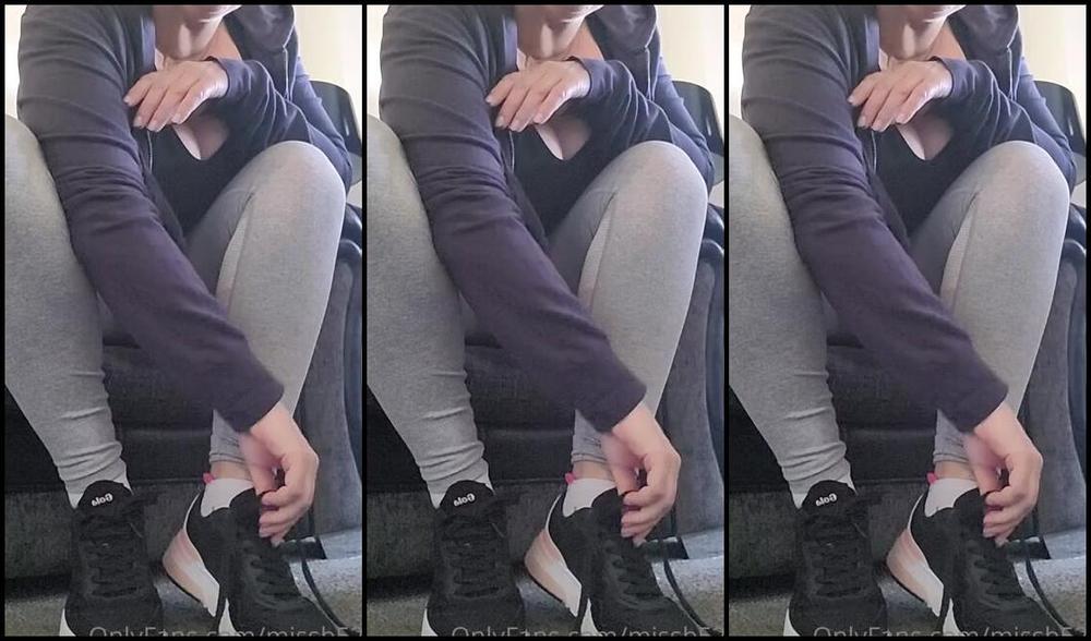 Miss B Nicknamed Missb52S Onlyfans 06 05 2022 Socks Today