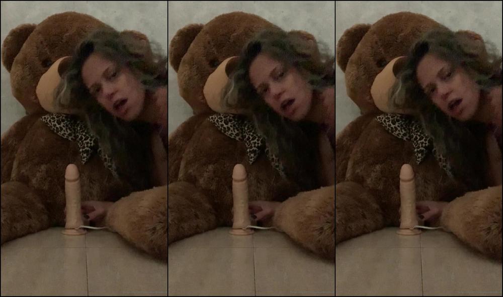 Helenakramerofficial Buenos Y Calientes D As Mis Cachondos