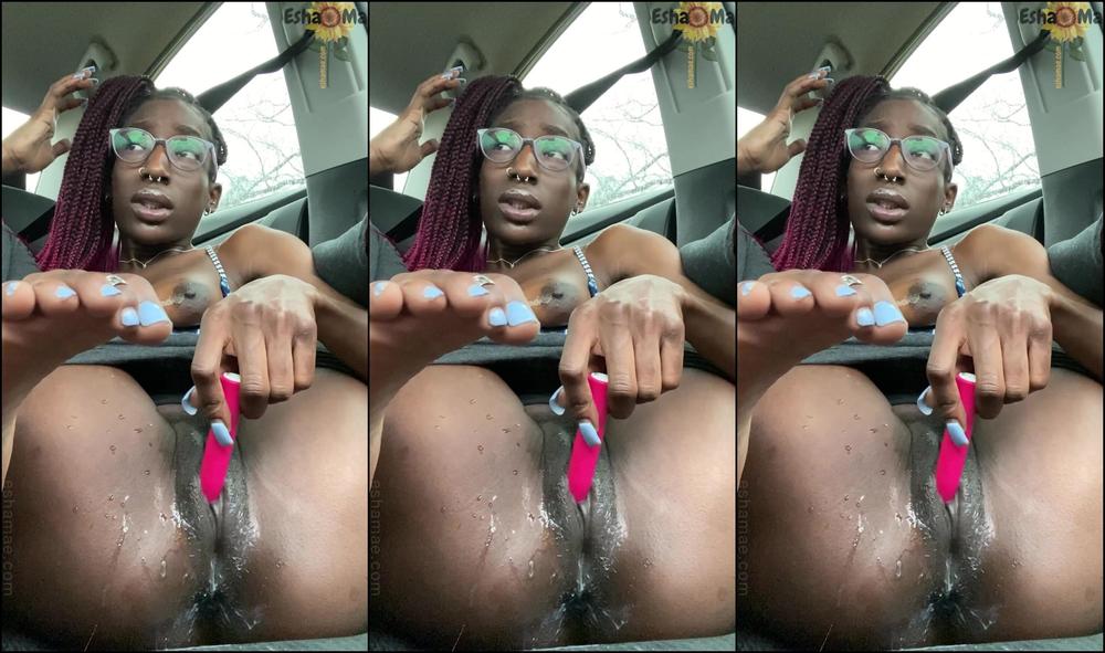 schokonese-25-12-2020-1515486437-pussy-gushing-all-over-my-passenger-seat