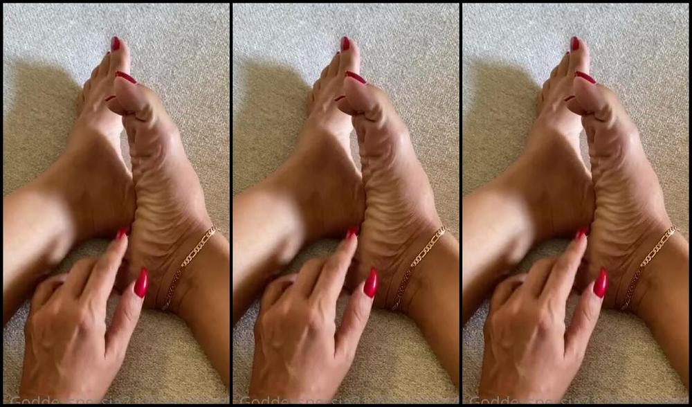 Sexyfeet47 Onlyfans Little Message For You Boys And Remember I Have A Normal Life Just Like You Do