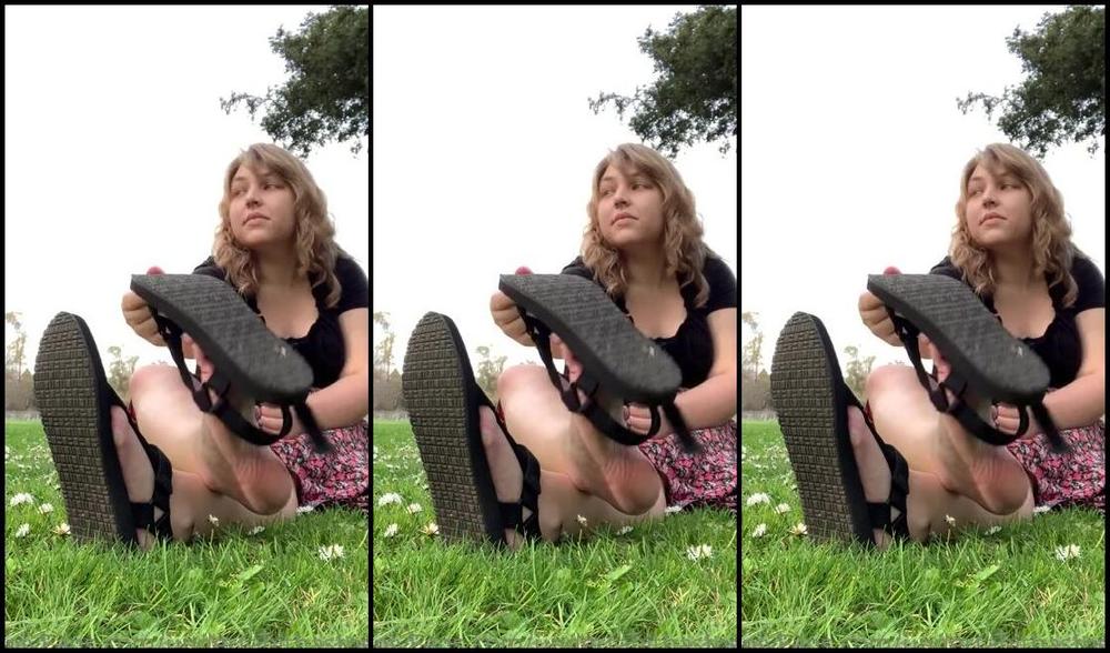 Tabitha Toes Nicknamed Tabithatoes 03 03 2021 Onlyfans Video 4Min Public Shoedirty Sole Play Come Watch Me Wiggle My Toes In The Park Would You