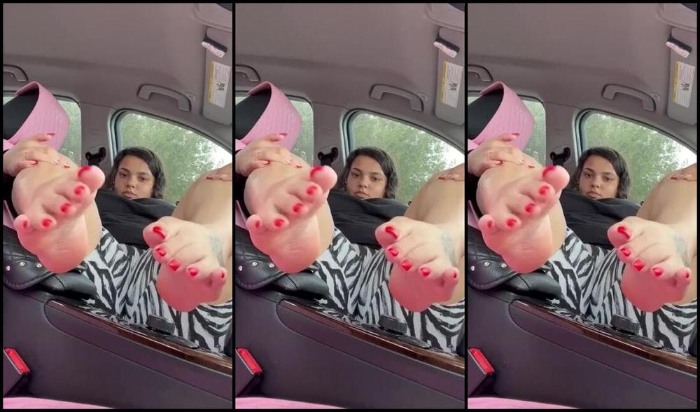 Pediqueensoles Nicknamed Pediqueensoles Onlyfans Flooding The Market 3S