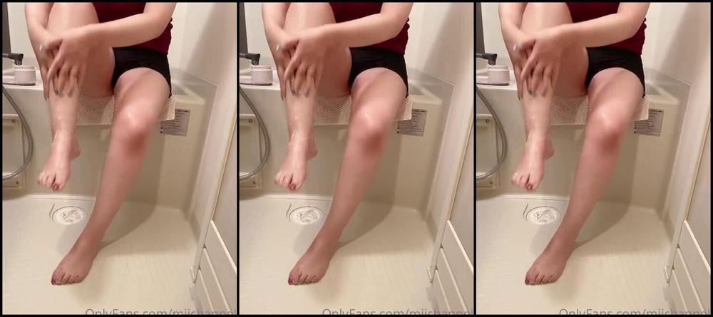 Miichannel R Nicknamed Miichannel R Onlyfans Body Care 3