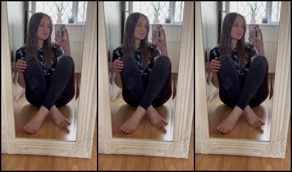 Miss Emma Rose Nicknamed Emmaemmarose Onlyfans So What Is It That You Love About Them