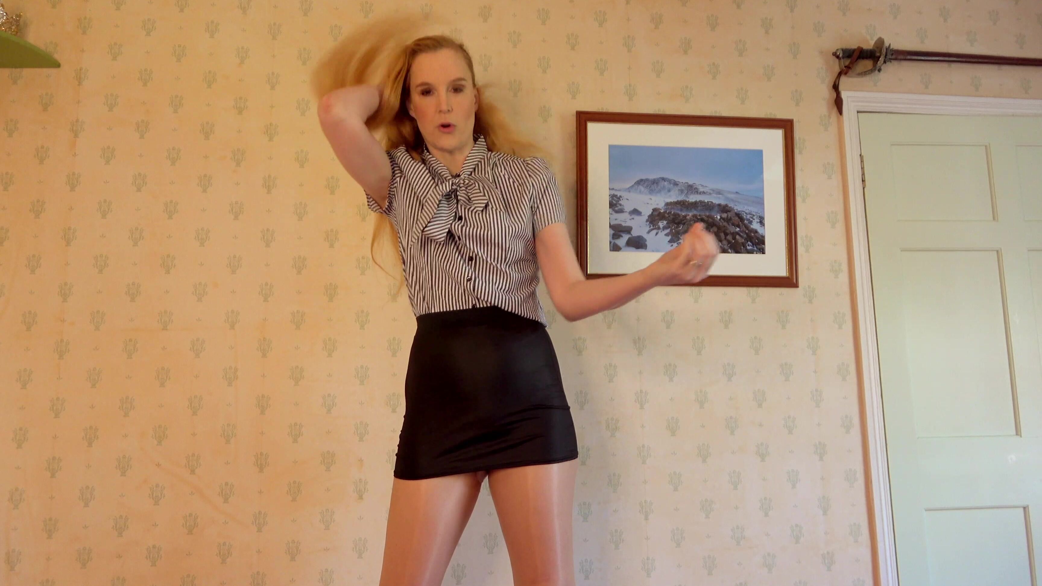 Ariel Anderssen_Plain-Secretary-Transforms-To-Slut