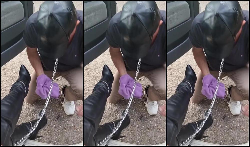 Herrinlady Onlyfans Meine Stiefel Haben Immer Zu Glnzen Enslaved Hubbyp