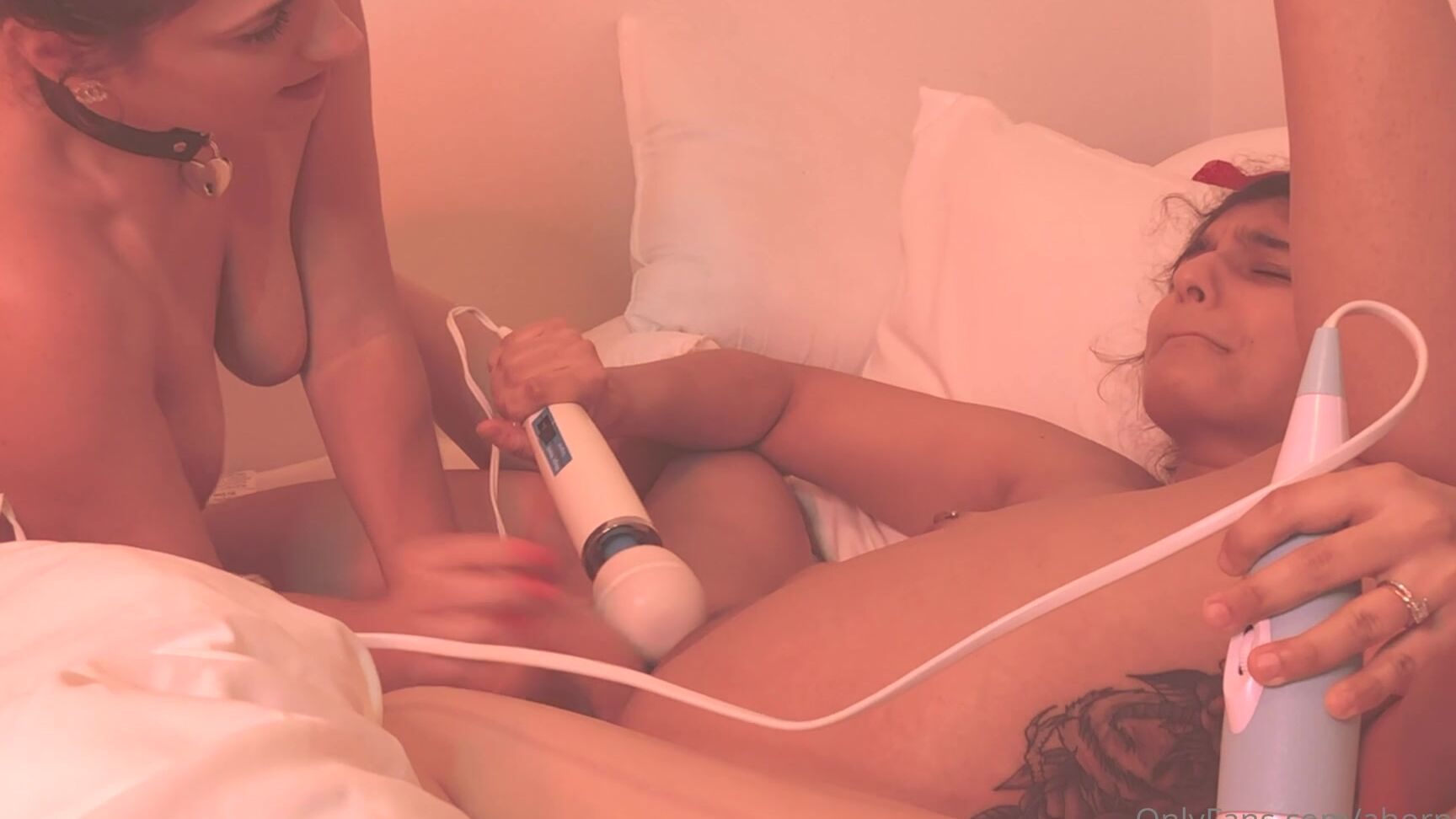 Ahornypaki Who Wants To Watch All Three Of Us Fuck Each Other Here It Is Sapphiredream And Xx C