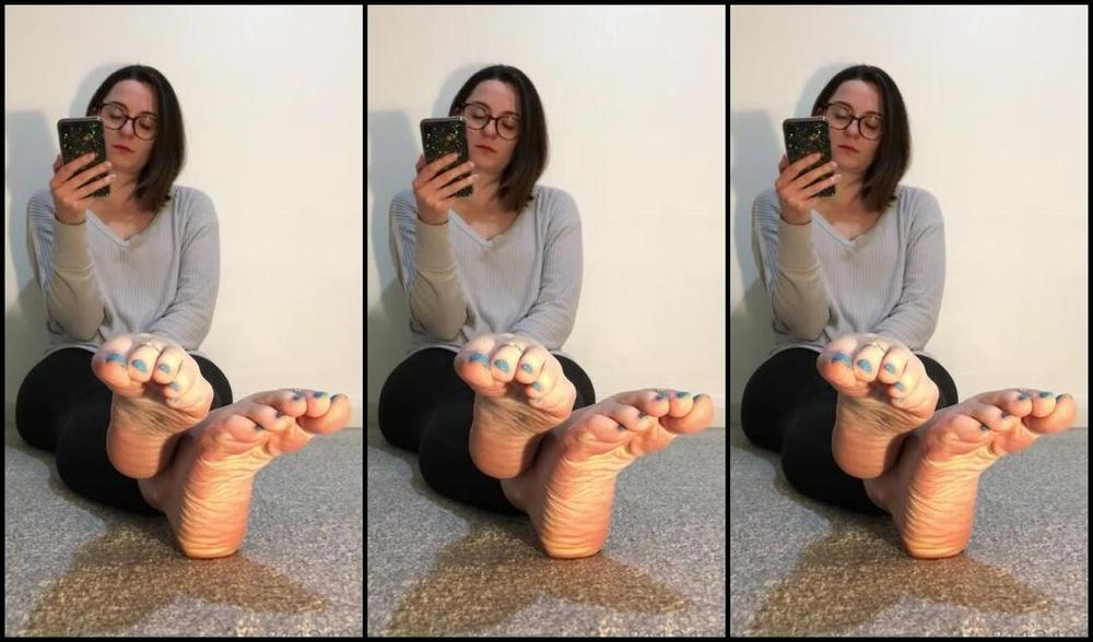 Mimisfeet1 Aka U81134601 Onlyfans Caught You Looking Little Update For My Perverts Sorry I Ve Been Neglecting You Been Really