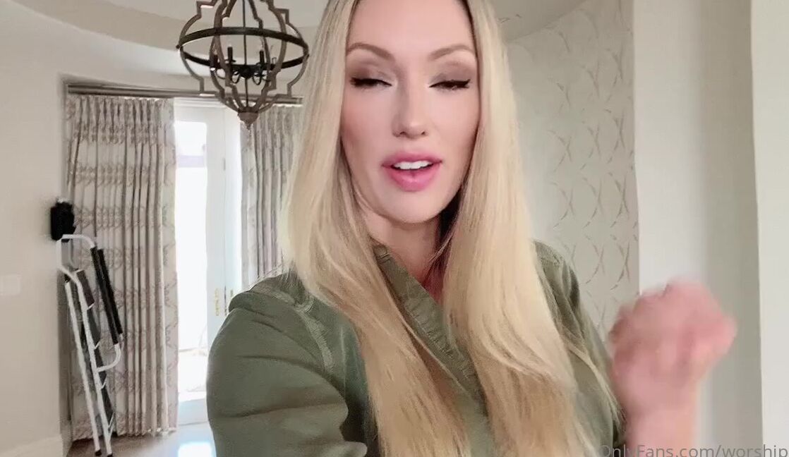 Princess Rene Aka Worshiprene Onlyfans Who S A Good Slut For Rene