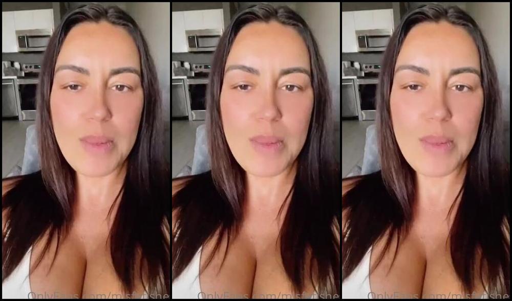 mjsfetishes-23-01-2022-2338866432-i-completely-spaced-on-posting-my-live-insta-broadcast-from-the-day-after-surgery.-in-case