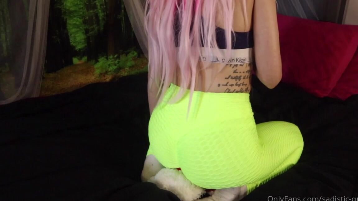 Sadistic Queen Unaware Big Booty Teddy Bear Butt Crush Hd P