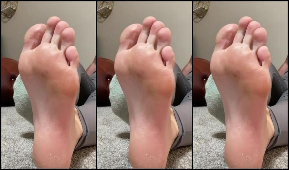 Goddess Mads Nicknamed Mad4Soles Onlyfans Took These Off After Yesterday S Long Hike And Boy Did They Stink