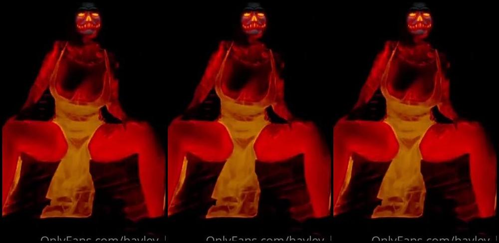 Hayley B Nicknamed Hayley B Onlyfans Forget The Tricks It S All Treats