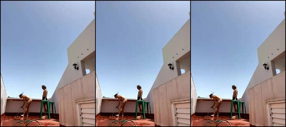 Emilyamateur Livestreaming Hope You Like The Everyday Casual Naked Cleaning The Terrace Of Our Tourist