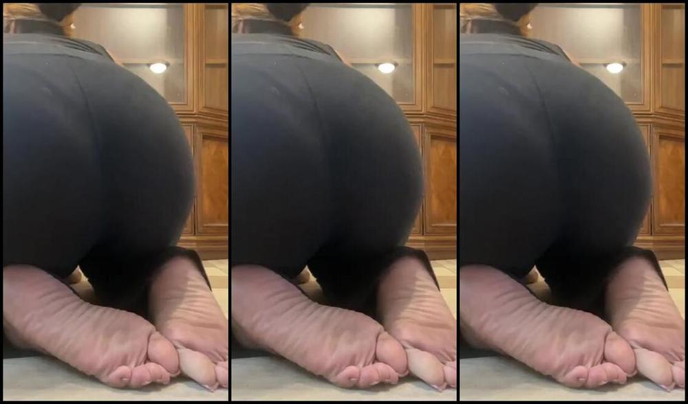 Foot Therapy Nicknamed Atlfoottherapy 07 30 2023 Onlyfans Video I Made You Twitch