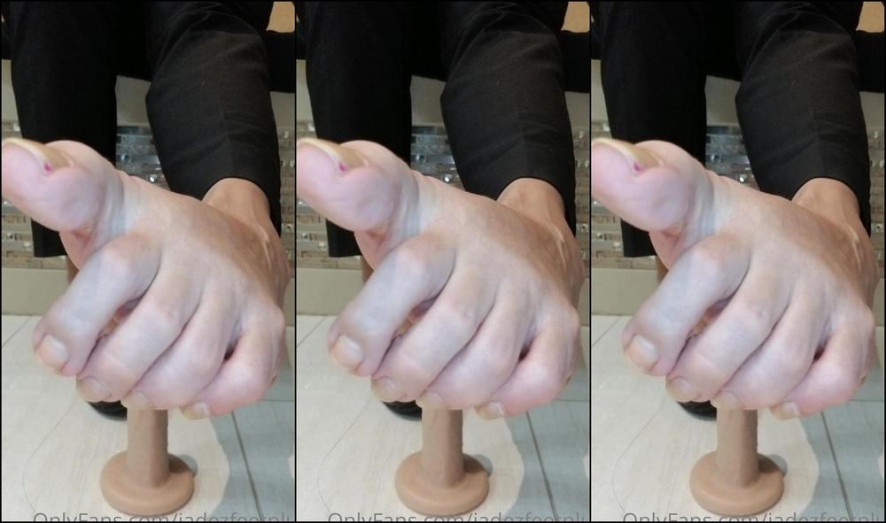 Jadezfeetplus 2247531794 10 15 2021 You Have Been A Good Slut Returning Daily For More Of My Feet Here Is Your