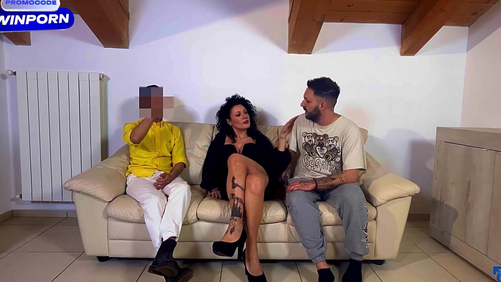 "French Girls At Work" Amateur Cuckold, Cuckold, Amateur Wife Sharing, Moglie Condivisa, Mia Moglie Con Amico, Doppio Pompino, Double Blowjob, Sborrata Sulle Tette, Big Tits, Doppia Sega, Sucking Two Cocks, Amateur Slut Wife, Cheating Wife, Blowjob O