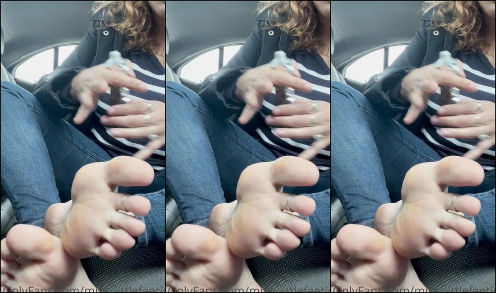 Miss Littlefeetjoi Good Morning