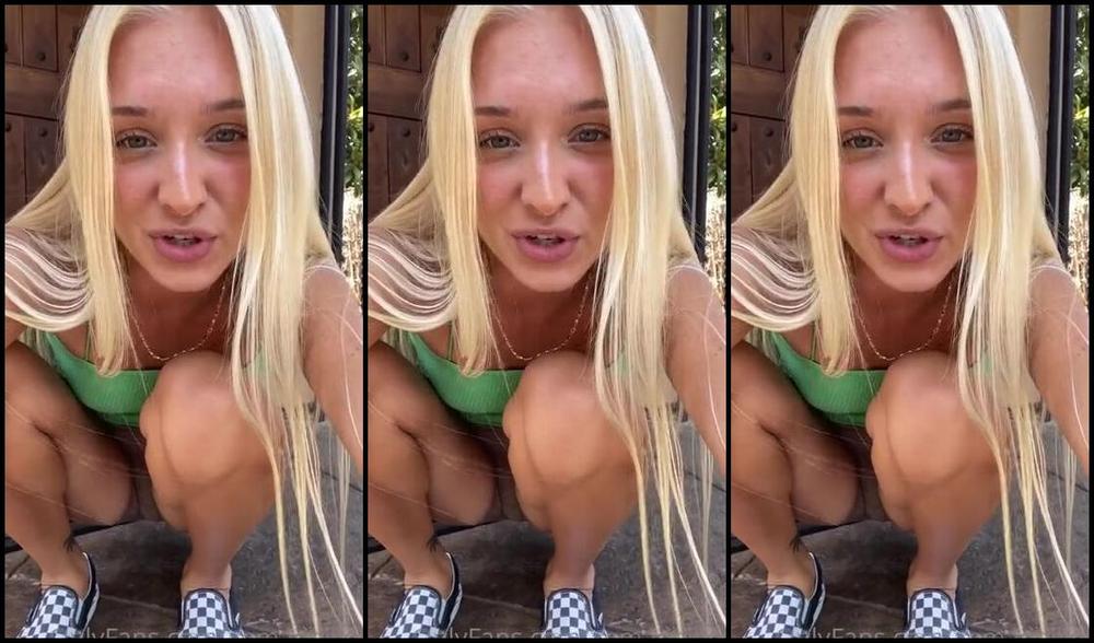 Goddess Kaylee Aka Xomaddykxo Onlyfans Omg The Bitchy Pizza Boy Again I M Not Tipping You Can Sniff My Sweaty Feet And Get The Fuck Outp