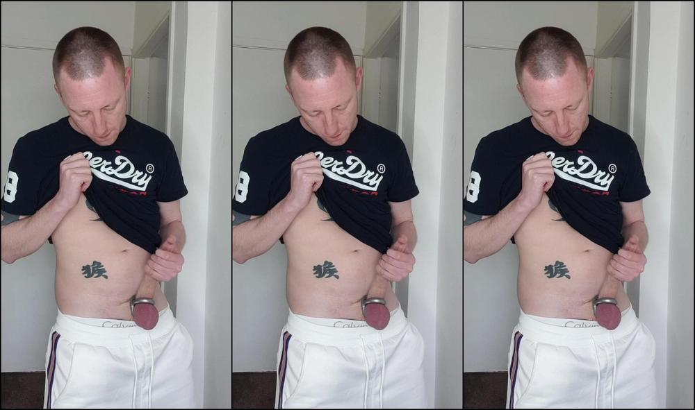 Tomtompics Stripping And Wanking In Cockring I Strip Out Of My White Trackies And Ck Briefs As I Sh