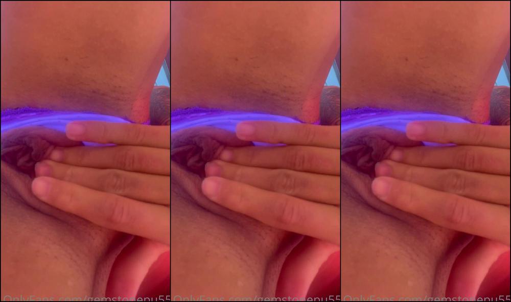 gemstonepu55y 19 02 2023 2780563359 another tanning bed session today Onlyfans