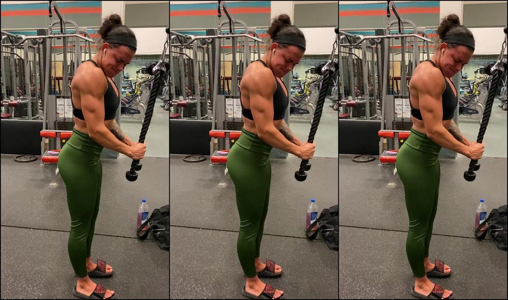 Lexa Stahl 519738267 07 10 2020 Arm Day