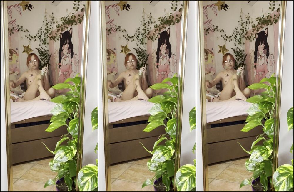 Cutielanalova Peek Your Sis In Her Room