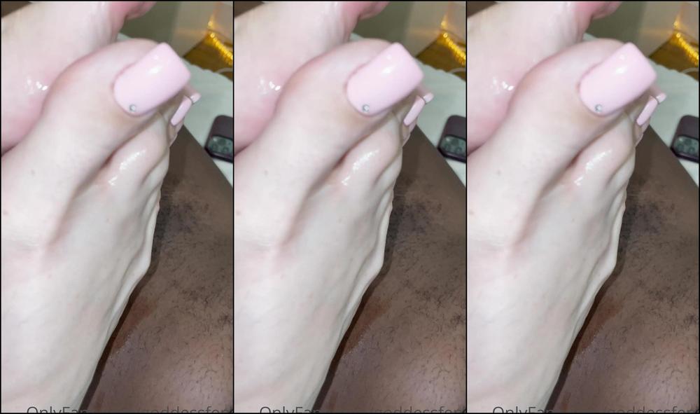 Goddessfendi A Lot Of You Guys Are Wanting To Try Domination I M Loving It Makes The Session More F