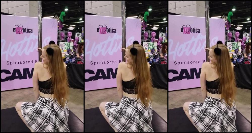 Kissing, Public Nudity, Redhead, Threesome, Twerk daphnemadison 1st 3way girl kiss plus exxxotica clips ManyVids