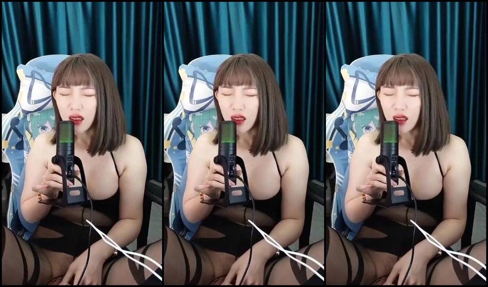 Asian Domestic Zone Self Filmed 06269