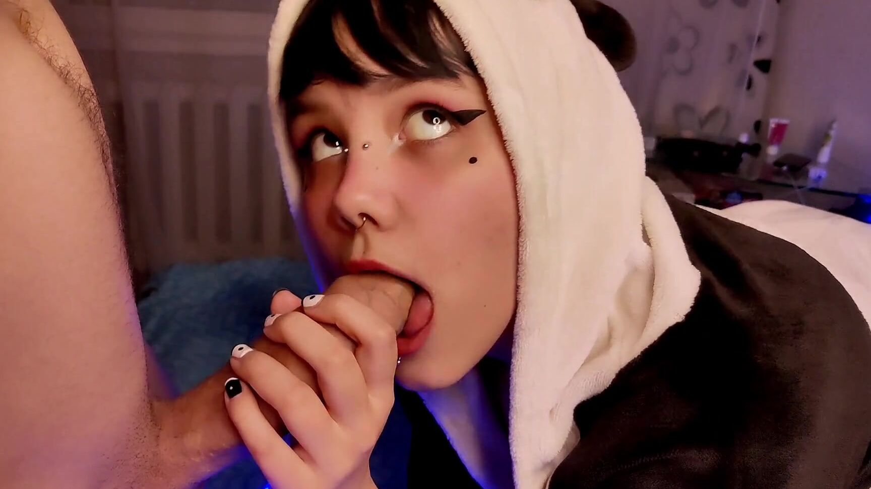 Body lyric 070.I will play with your foreskin and then swallow your cum 0 xhamster