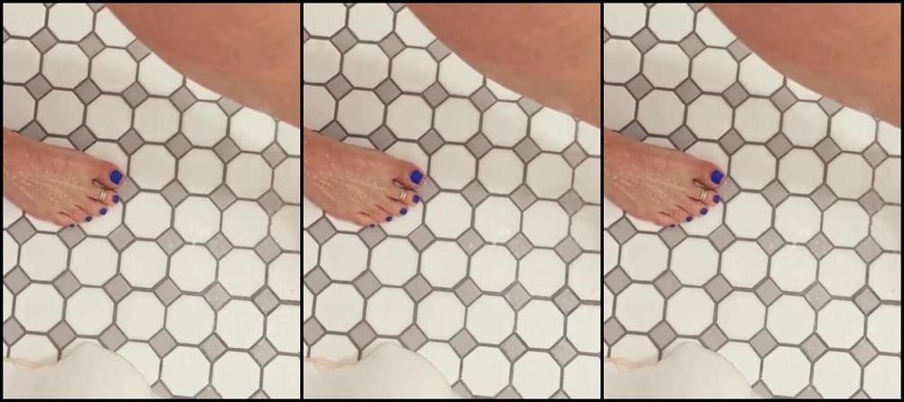 Kate Dangle Nicknamed Katedangle 11 11 2023 Onlyfans Video Join Me In The Shower This Morning