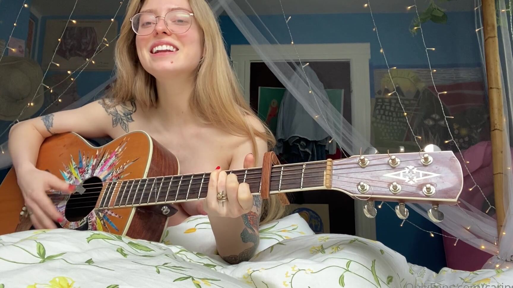 Caringerin Topless Guitar Playing And Writing A Song I Know There S A Couple Of You Out There Wh