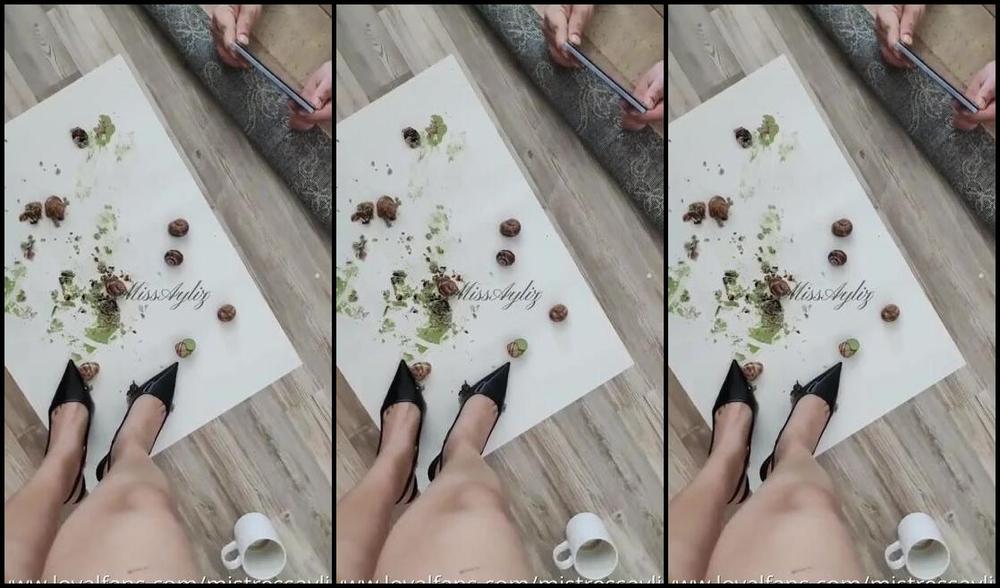 Mistress Ayliz Crush Snail Meal Loyalfans