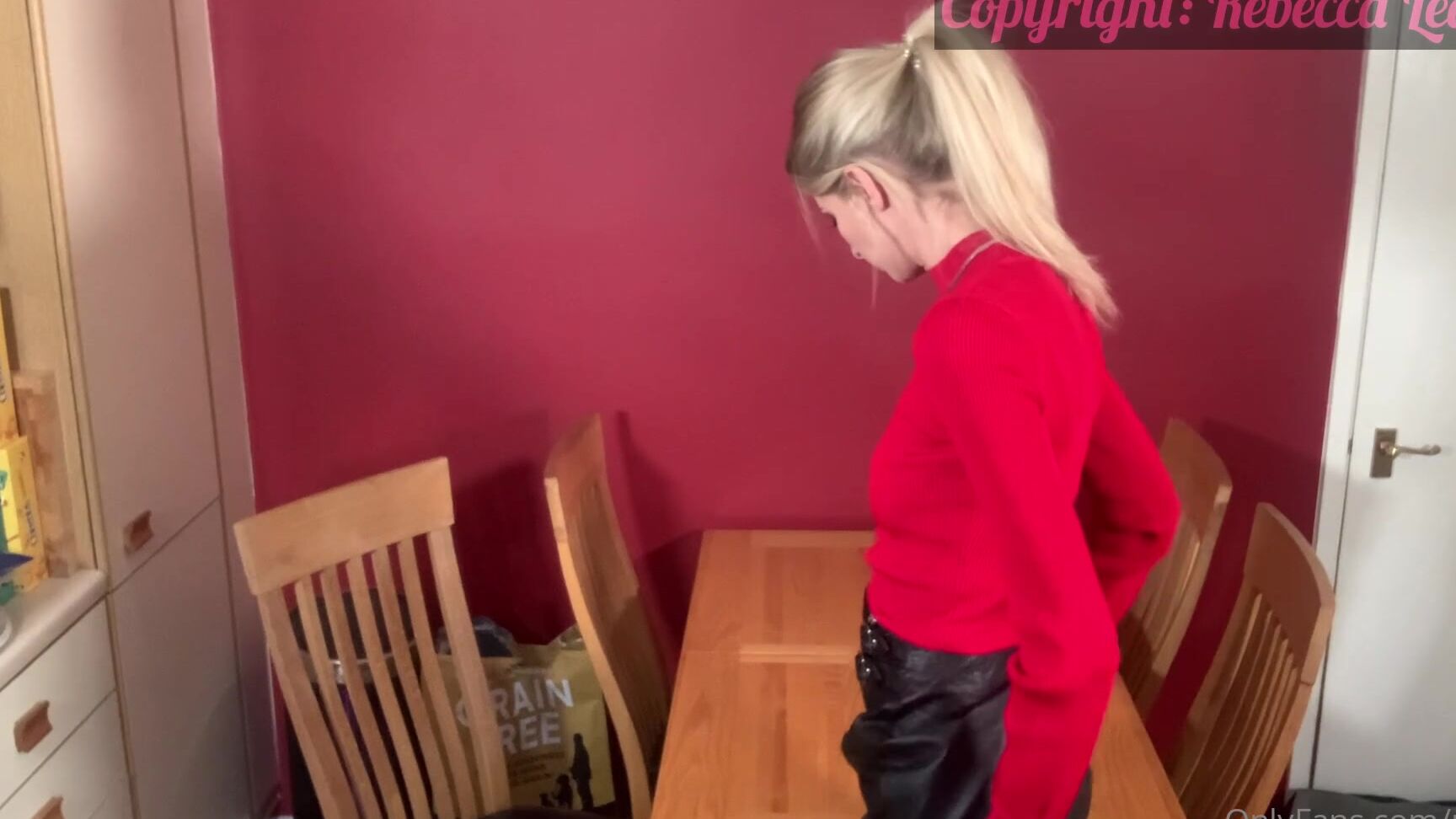 Rleah Hey You Enjoy This Sexy Striptease To Topless Xx