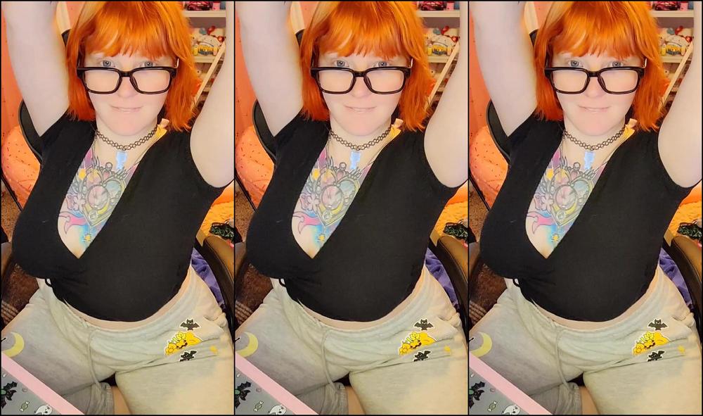 Bunnygirlnicole 3668047375 01 28 2025 Vibing Lol I Love This Song So Much