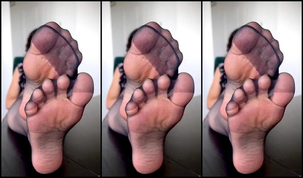 Cute Lily F33T Nicknamed Cute Lily F33T 07 24 2023 Onlyfans Video Leaked Cute Lily F33T 31380