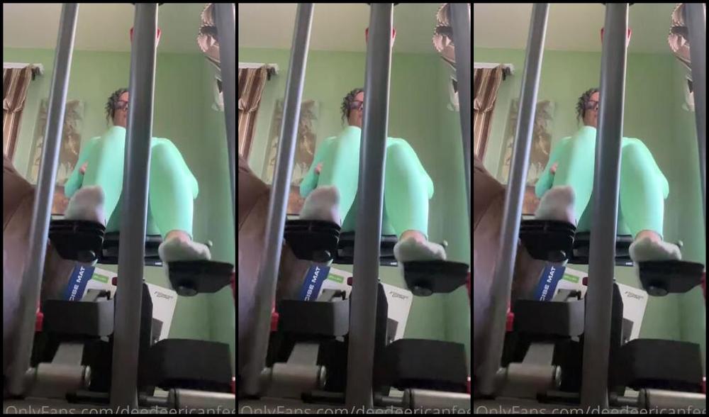 Deedeericanfeet Onlyfans As Requested On My Eliptical Bike Then Sniffing Sweaty Soles