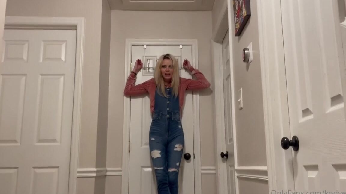 Kodyevans Onlyfans Nothing Like Hanging By Your Overalls On A Door Show That Was One Of The Worst Wedgies I Have Gotte