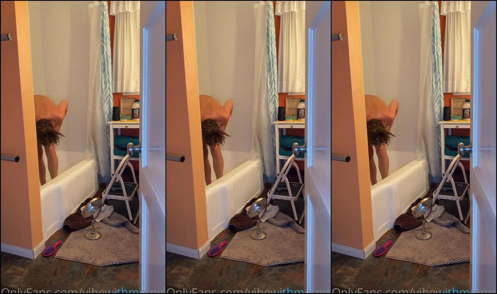 vibewithmommy-11-05-2022-2447480790-shower-time-just-a-completely-honest-shower-scene.-nothing-but-chill