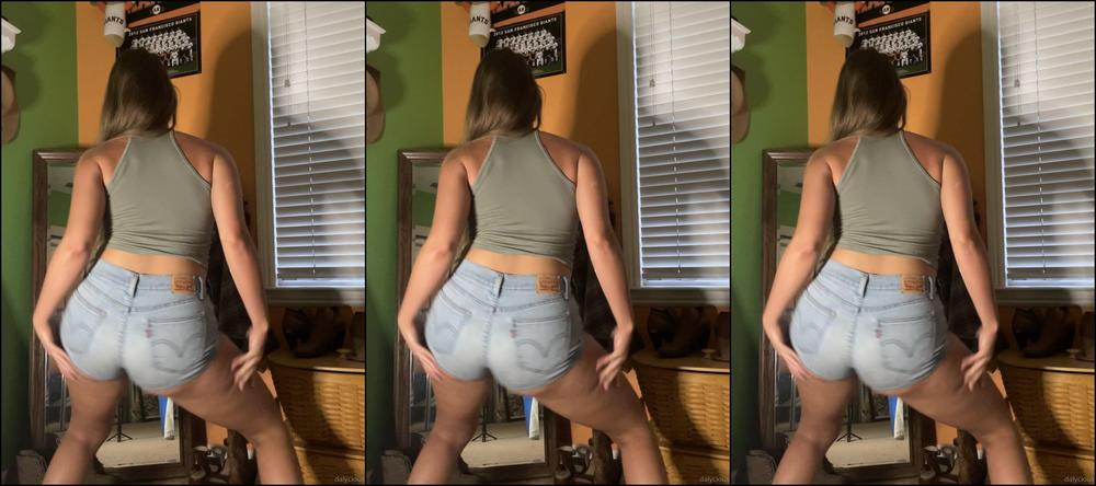 Bigduchvip 2131970092 06 09 2021 Just Movin And Groovin A Lil To Show Off My Tanned Toned Body Hehe A