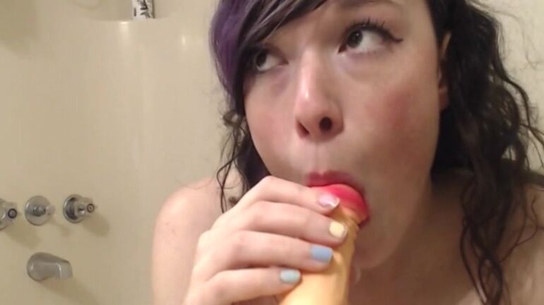 Tigger Rosey Milking Cock Gun